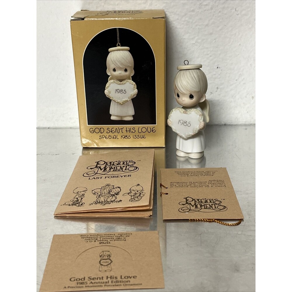 Precious Moments 15768 God Sent His Love 1985 Vintage Ornament